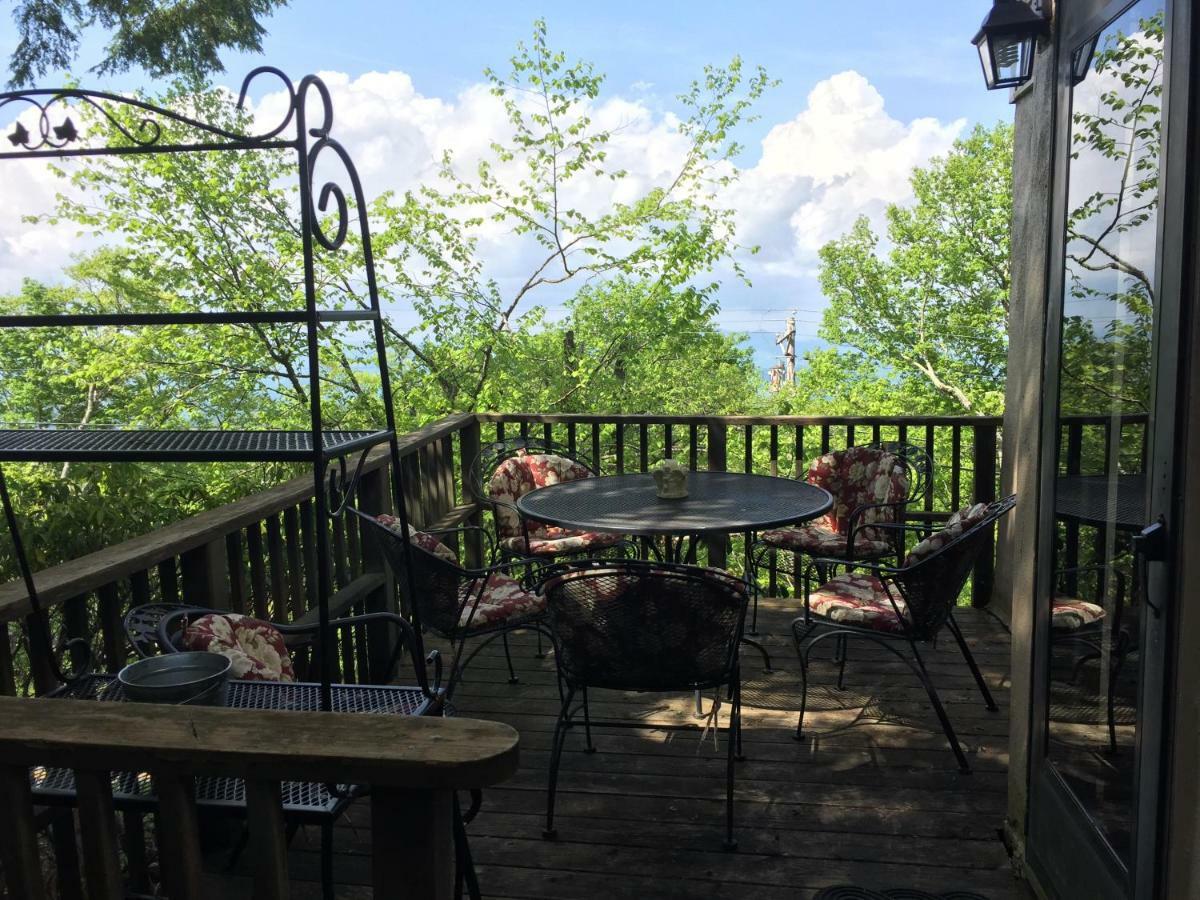 Rudow Roost * Beech Mountain
